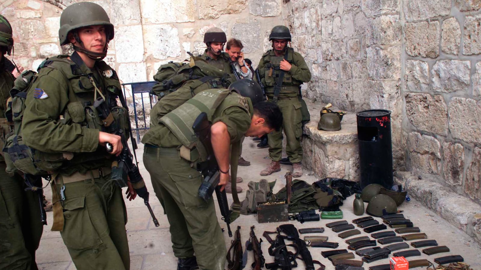 cheats/2014/08/14/obama-stops-israel-weapons-transfer/140814-israel-weapons-cheat_nb7ssp