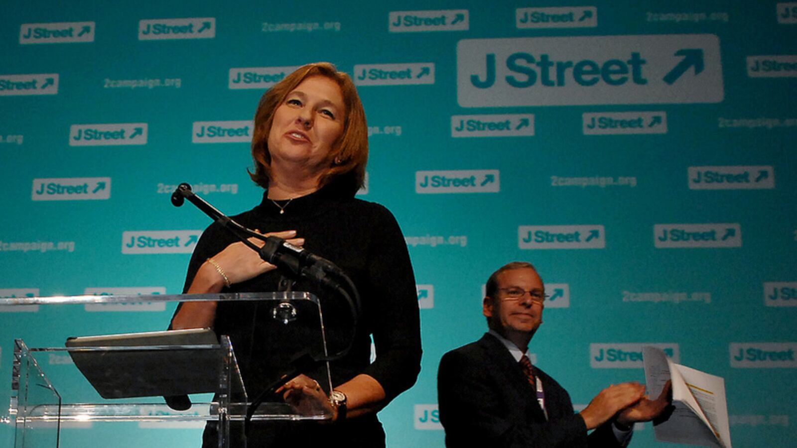 articles/2013/10/01/introducing-tzipi-livni-to-the-occupation/tzipi_q4stm5