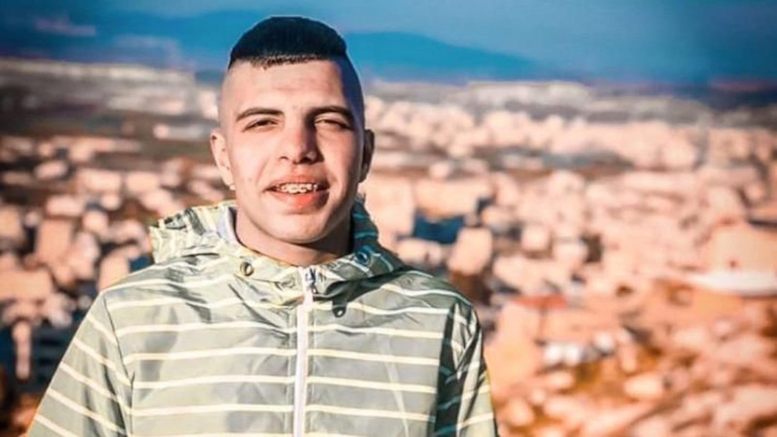 FZGcskfXoAA8we0_erci7q