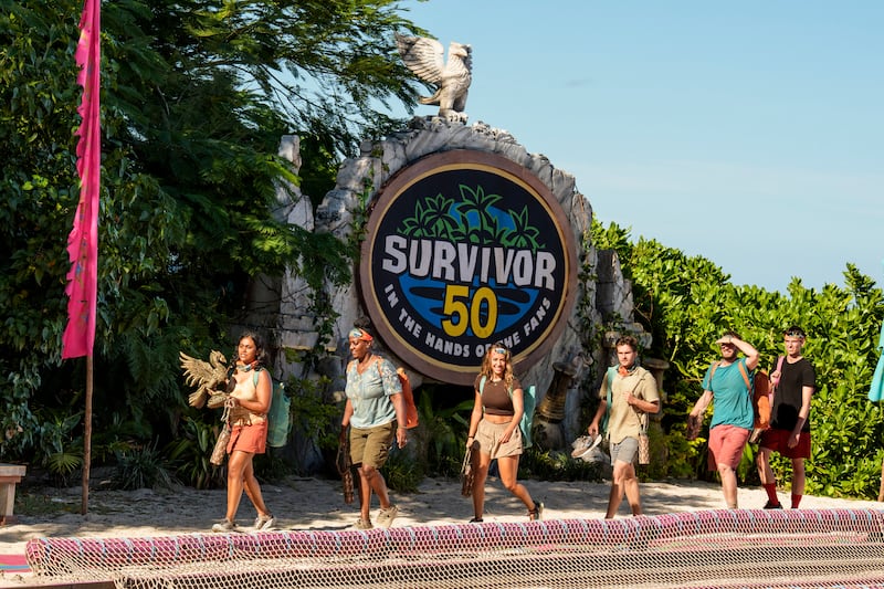 “Knife to the Heart” – Castaways help pass the time on their beach by hosting the “Survivor 50 Talent Show”. Another boomerang idol is discovered, and players must decide whether to send it to an ally or an adversary. Then, the biggest reward of the season is on the line as tribes compete for  immunity and a special afternoon with country music star and SURVIVOR superfan, Zac Brown, on SURVIVOR 50, Wednesday, March 18 (8:00-9:30 PM, ET/PT).  Pictured L to R: Kamilla Karthigesu, Cirie Fields, Dee Valladares, Charlie Davis, Rick Devens, Rizo Velovic.   Photo: Robert Voets/CBS ©2025 CBS Broadcasting, Inc. All Rights Reserved.