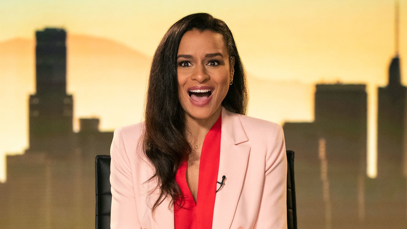 210118-wilstein-sarah-cooper-hero_k9iua3