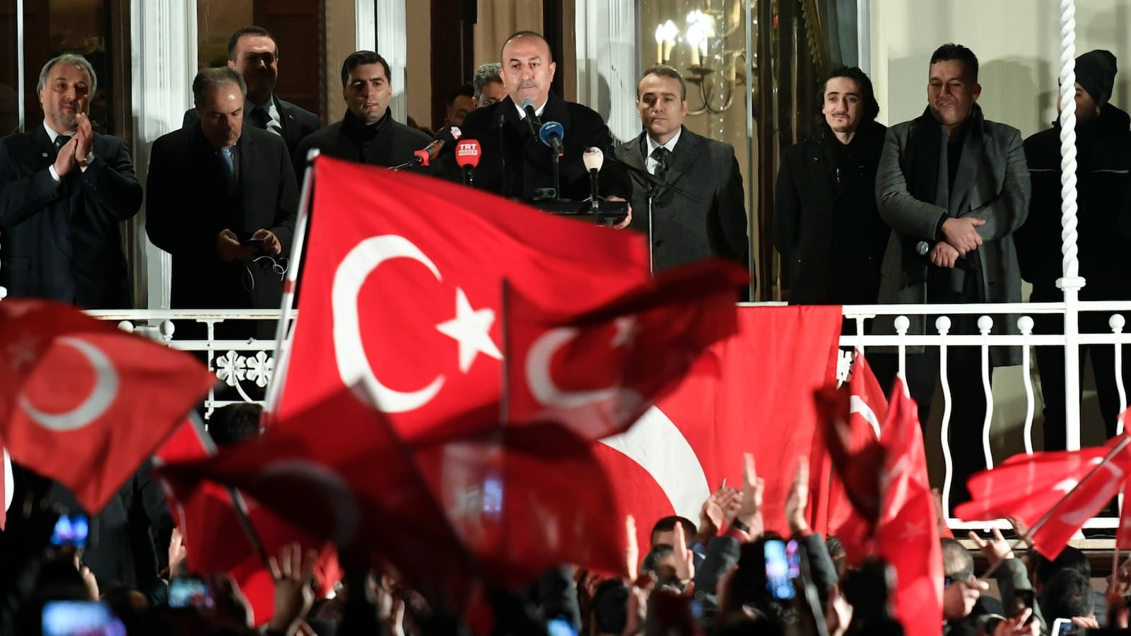 cheats/2017/03/11/erdogan-calls-the-dutch-nazi-remnants-after-netherlands-cancels-minister-s-landing-permission/170311-turkish-minister-barred-netherlands-cheat_vdxaac