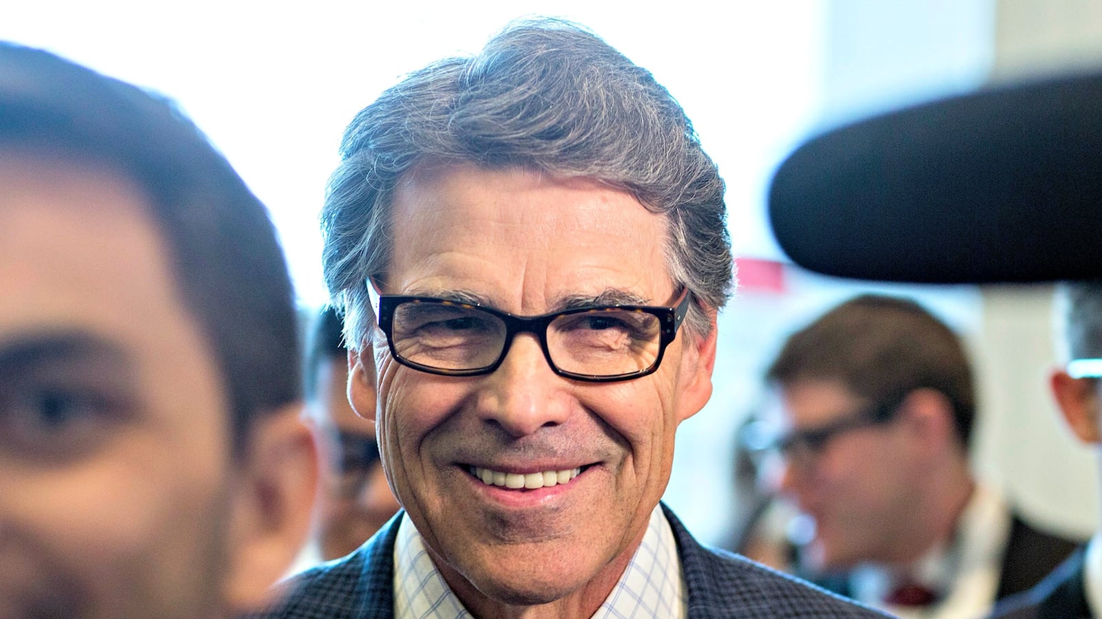 cheats/2017/04/05/rick-perry-added-to-post-bannon-nsc/170405-perry-nsc-cheat_ukzzu4