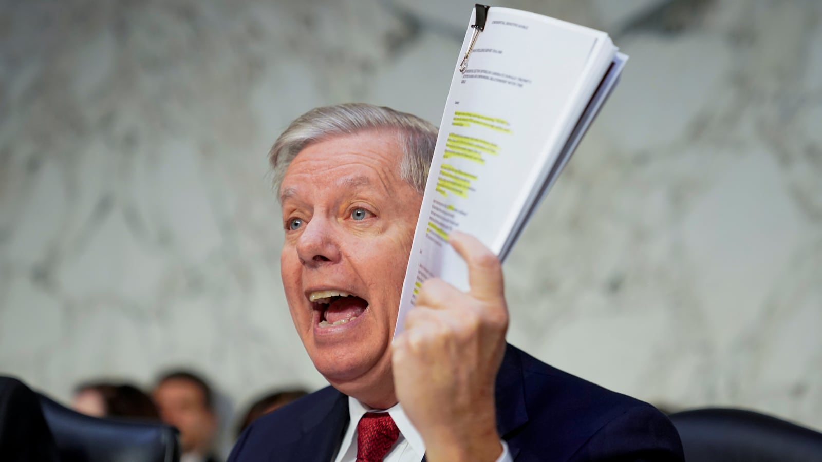 2019-12-11T171641Z_1184947061_RC25TD9VH48P_RTRMADP_3_USA-TRUMP-RUSSIA_drwg1g