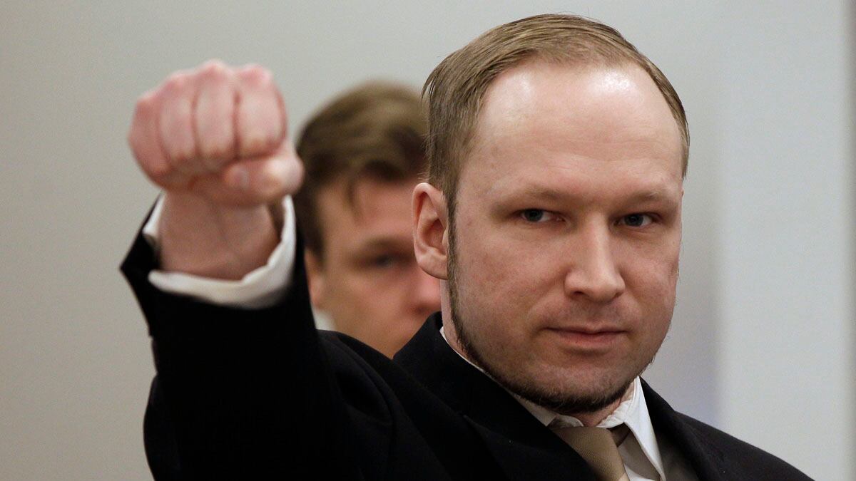 cheats/2012/04/16/breivik-claims-self-defense/breivik-court-fist-cheat_gd49tj