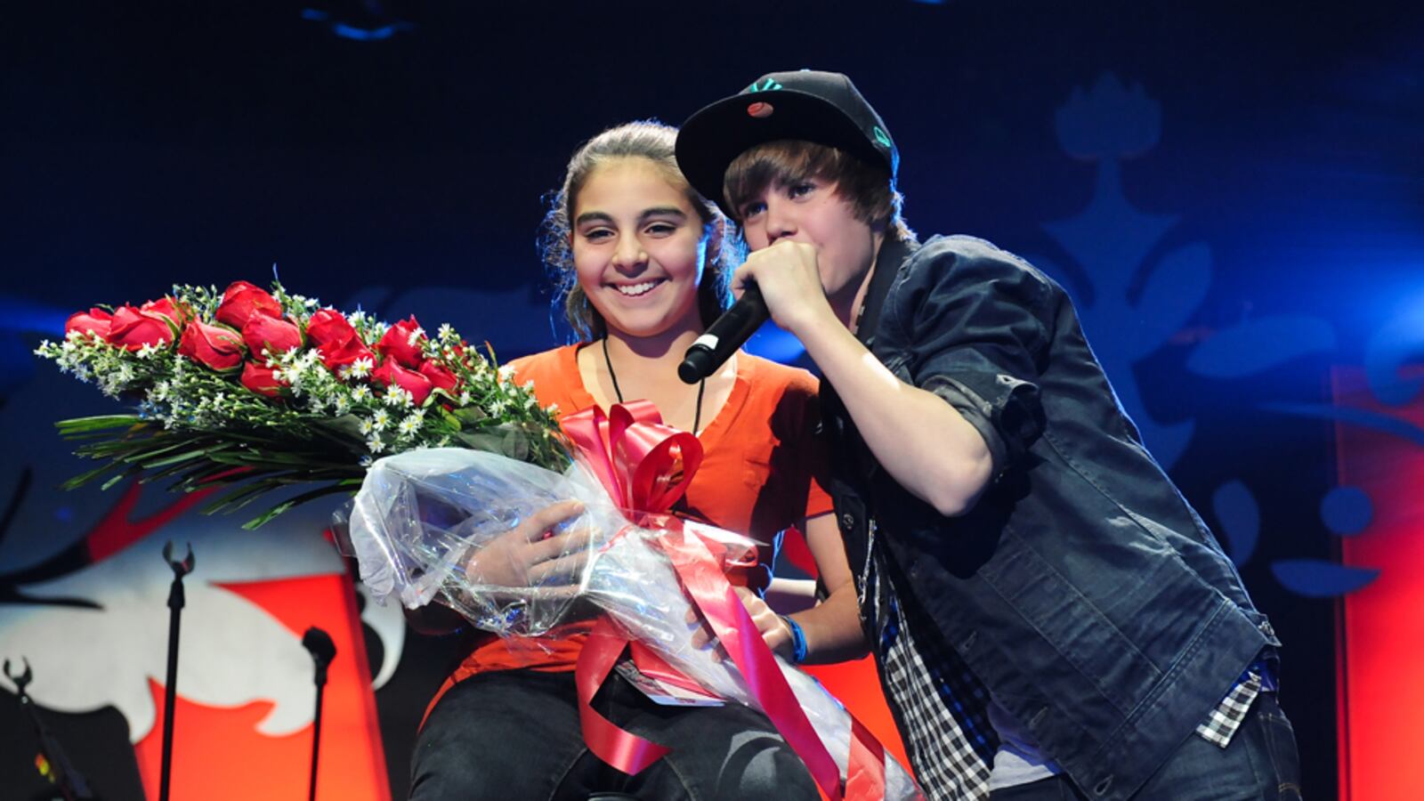 galleries/2010/09/09/bieber-fans/bieber-fans---2_sjzqhn