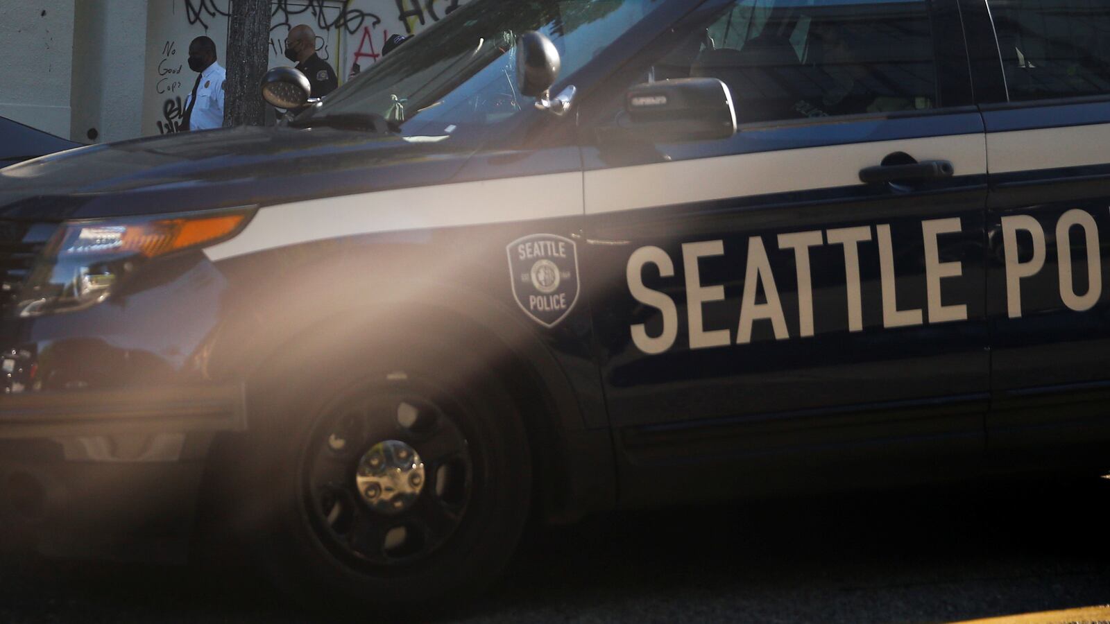 2020-06-26T000000Z_155179085_RC25HH91TBVL_RTRMADP_3_MINNEAPOLIS-POLICE-PROTESTS-SEATTLE_vpknjl