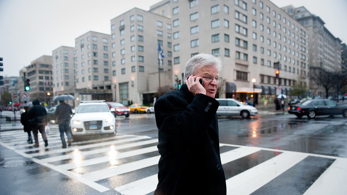 articles/2012/02/08/buddy-roemer-s-longshot-presidential-campaign-is-a-study-in-unorthodoxy/buddy-roemer-campaign-jacobs_jof0eu