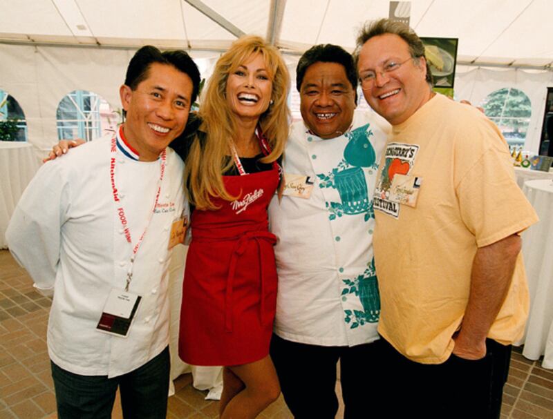 galleries/2010/09/29/pictures-of-sporty-women/women-sports---fields_qian4p