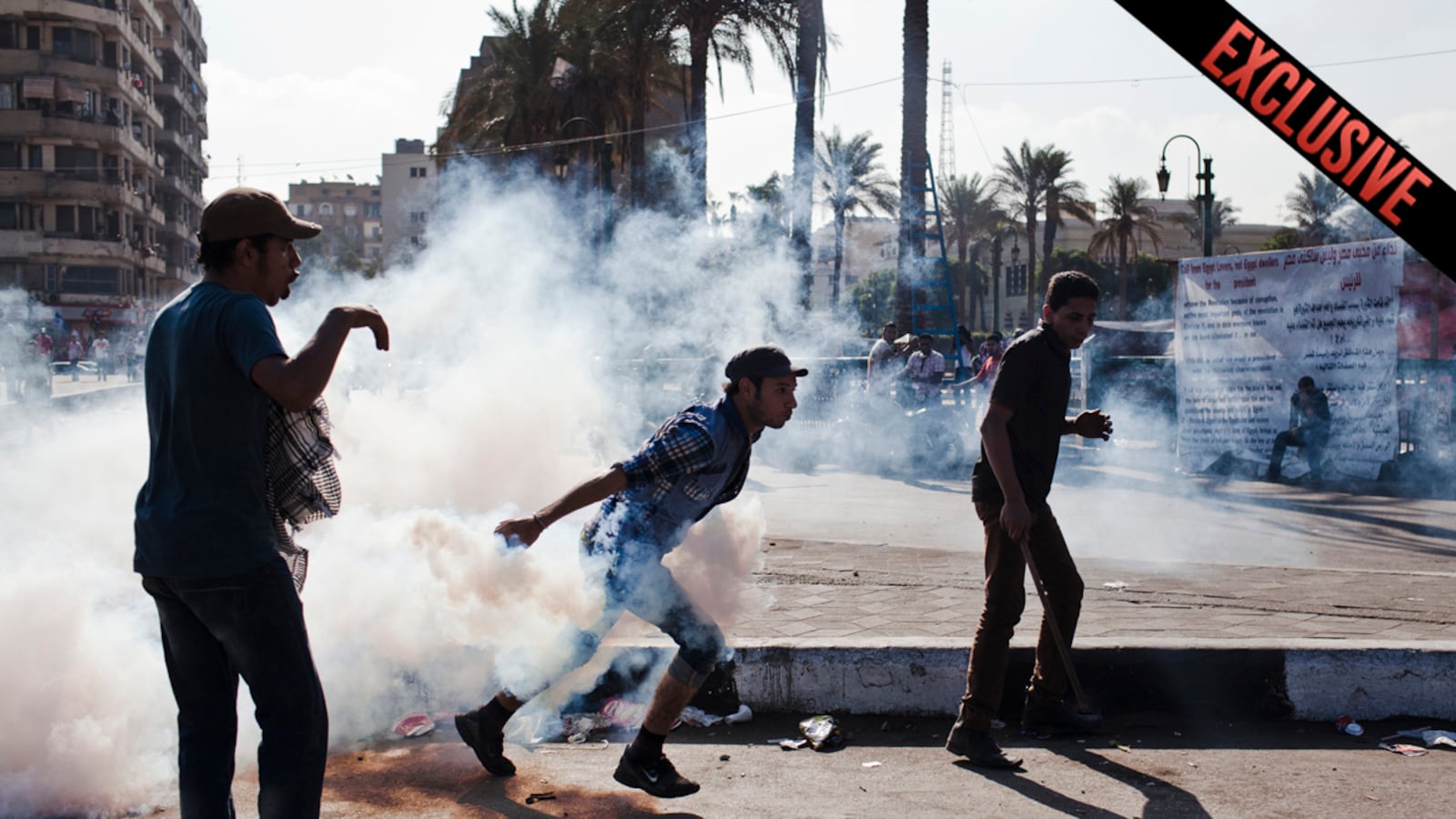 articles/2012/10/04/despite-threats-u-s-cut-security-in-libya-before-attacks/lake-libya-security-cuts-tease-embed_mkuxnp