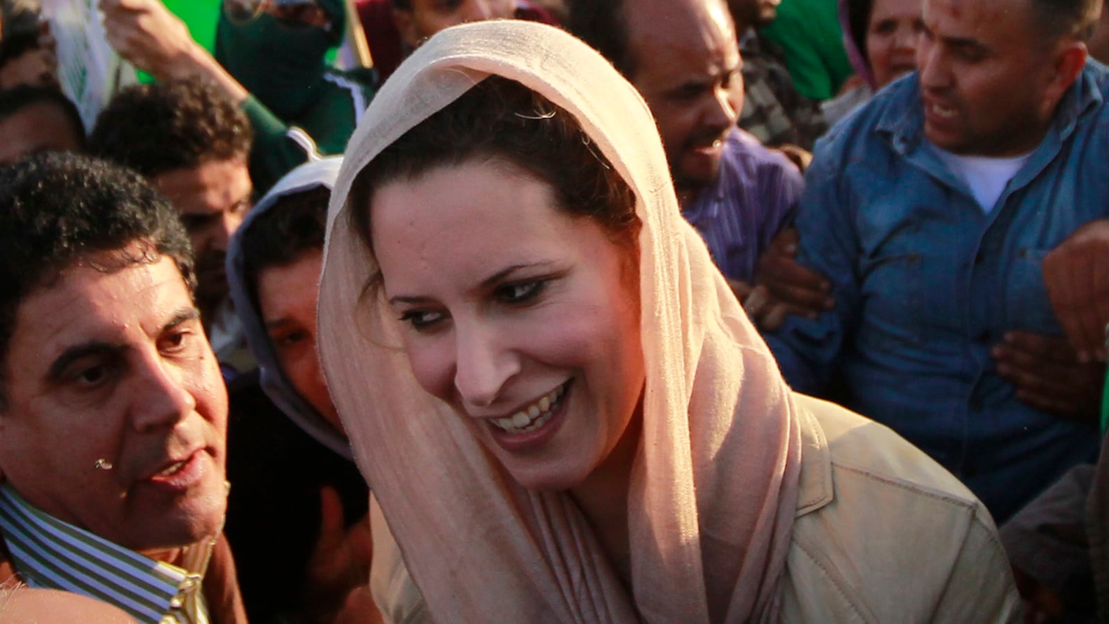 cheats/2011/09/23/daughter-gaddafi-alive-and-well/aisha-gaddafi-gives-birth-algeria-cheat_tiimdc