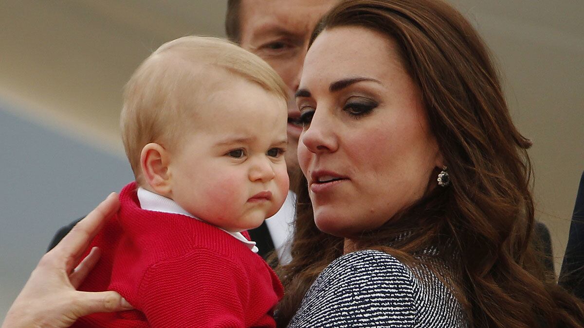 cheats/2014/10/20/2nd-royal-baby-due-in-april/141020-middleton-expecting-cheat_fx1qev