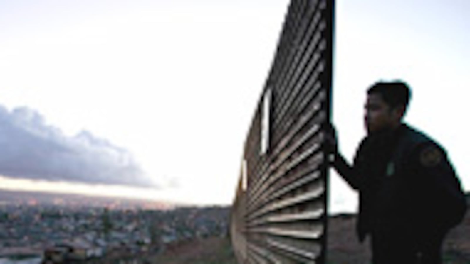 articles/2009/12/20/obamas-next-battle/curtis-immigration-2_bpmtgs