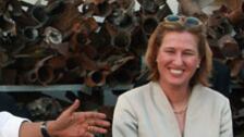 cheats/2009/12/15/britain-issues-arrest-warrant-for-livni/ravni-livni_mqd2ba