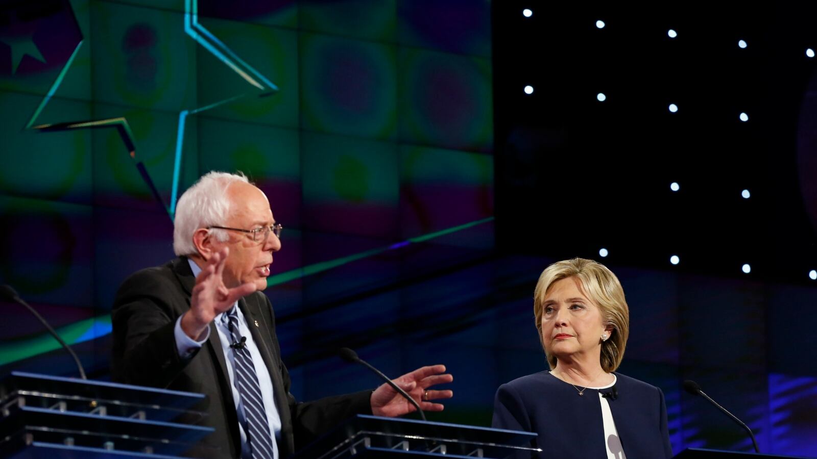 articles/2015/11/14/how-to-watch-the-cbs-democratic-debate-live-stream-online/151113-dnc-debate-tease_eynpg4