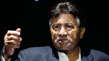 cheats/2011/02/12/pakistan-issues-warrant-for-musharraf/pervez-musharraf_cxoxge