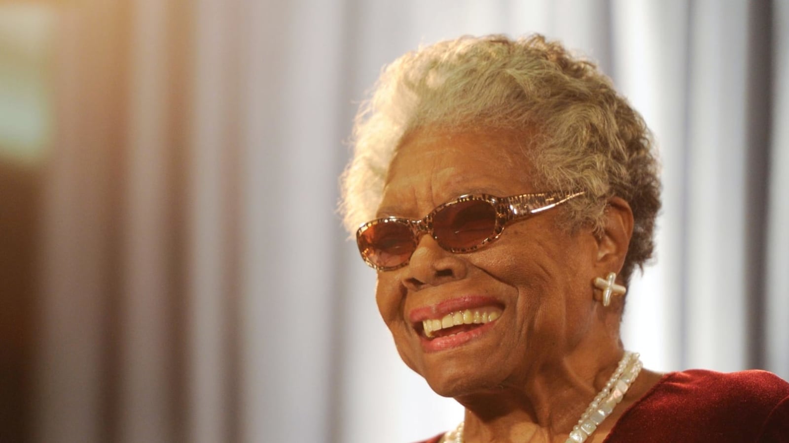 130409-maya-angelou-how-i-write-tease_zu0zfc_r3uf6y