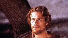 galleries/2009/04/10/hollywood-jesus/hollywood-jesus---william-defoe_alo4ev