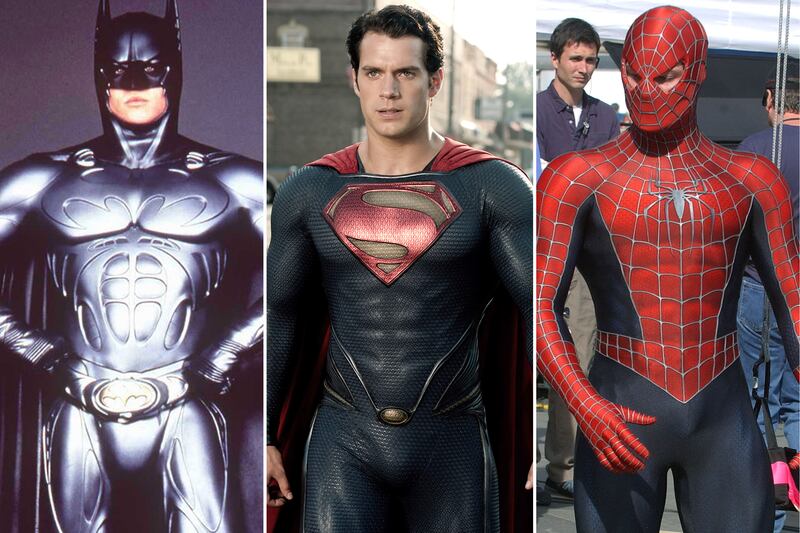 galleries/2013/06/17/henry-cavill-s-man-of-steel-george-clooney-more-superheroic-schlongs/130617-superhero-bulge-klassen-tease_is0ige