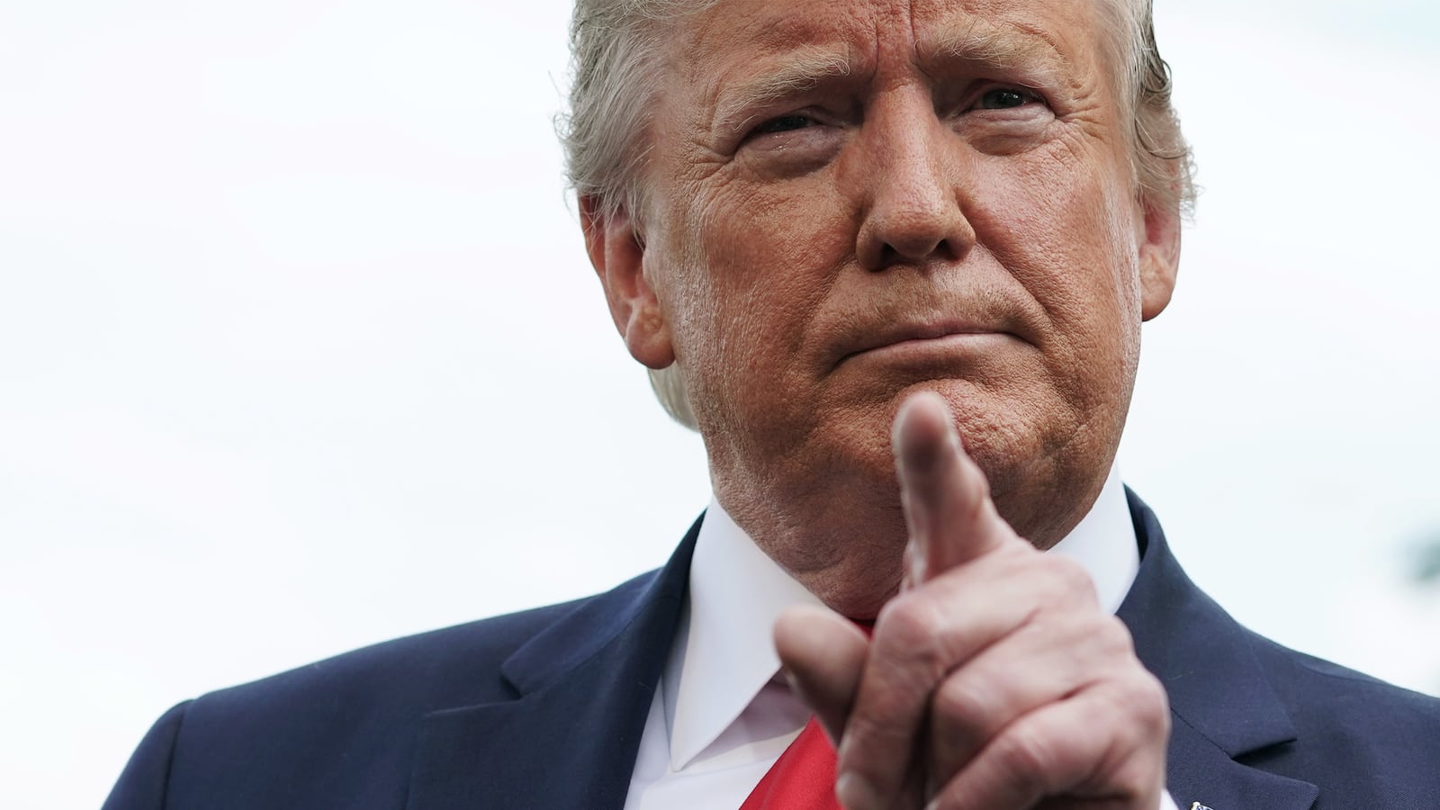 190619-banco-trump-tease_hx7m64