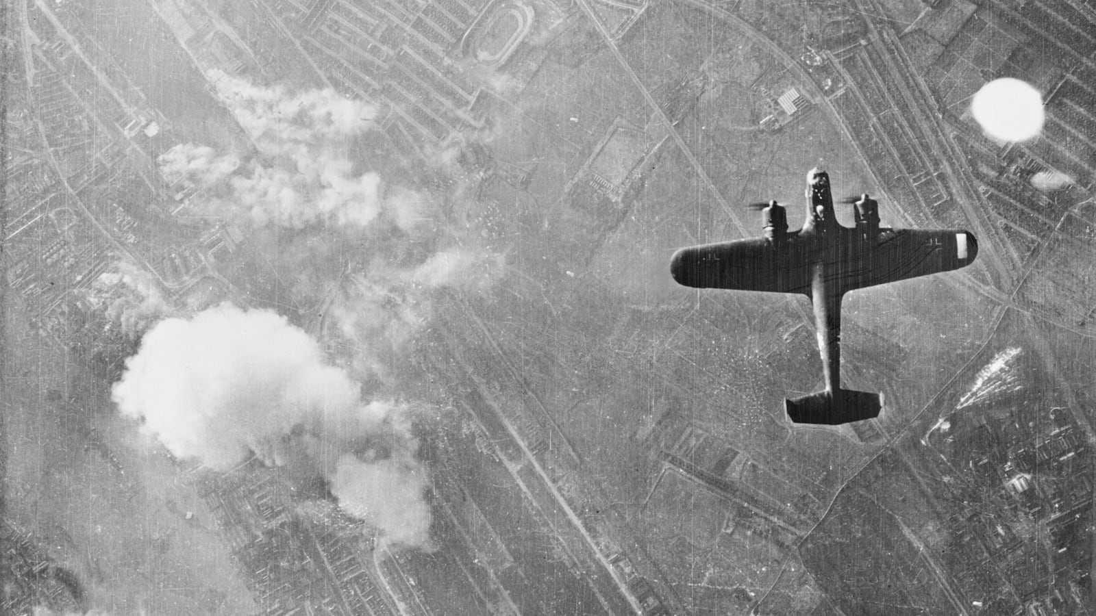 The Battle Of Britain 1940, Operations: Two Dornier 17 bombers over West Ham, London, 7th September 1940.