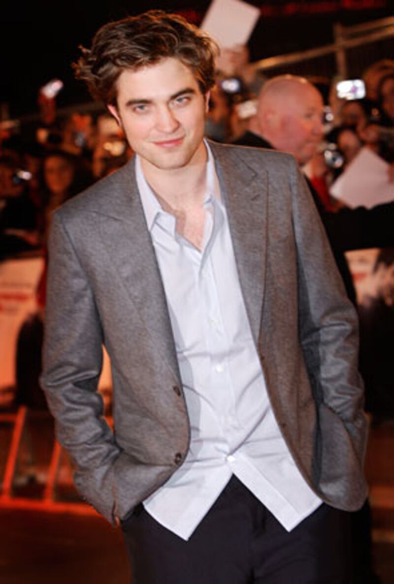 galleries/2010/04/01/celebrities-who-were-bullied/celebullied---pattinson_kq5m1f
