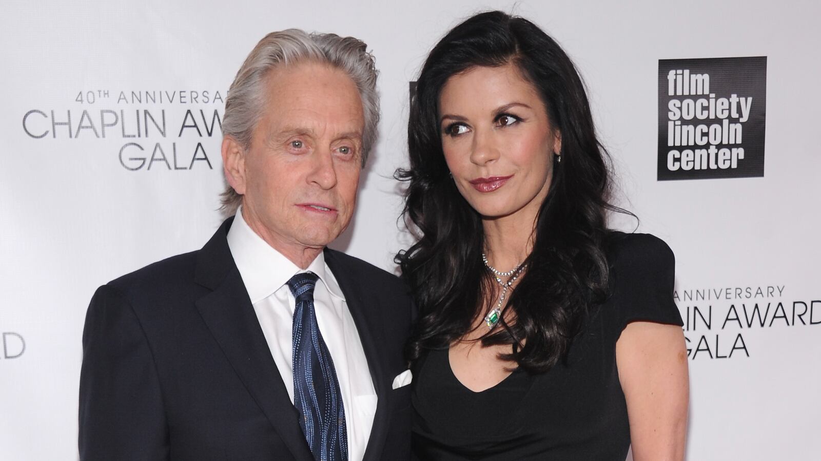 cheats/2013/08/28/report-douglas-zeta-jones-separated/130828-douglas-zeta-jones-cheat_m40xry