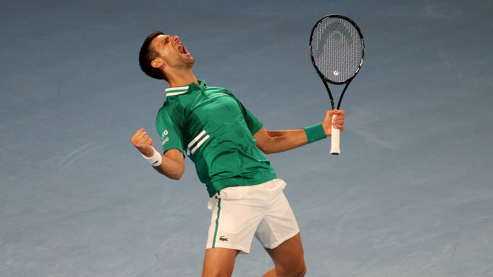 2022-01-05T213529Z_1899397828_RC29TR9MXKS5_RTRMADP_3_TENNIS-AUSTRALIA-DJOKOVIC_kaapsw