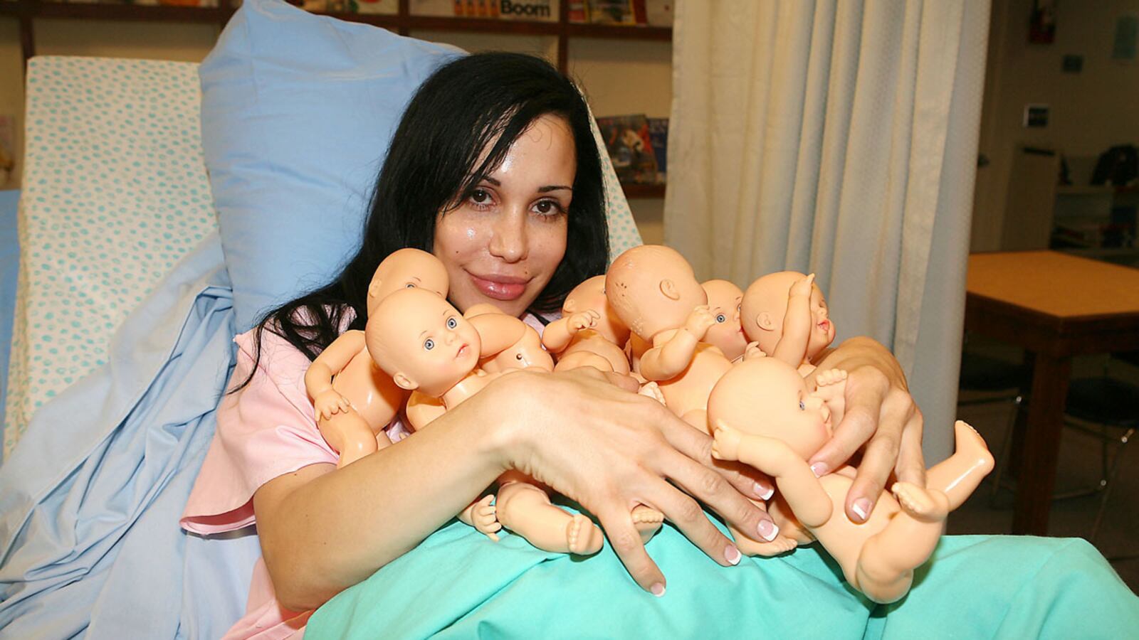 cheats/2012/04/30/octomom-files-for-bankruptcy/octomom-cs_wuqlmj