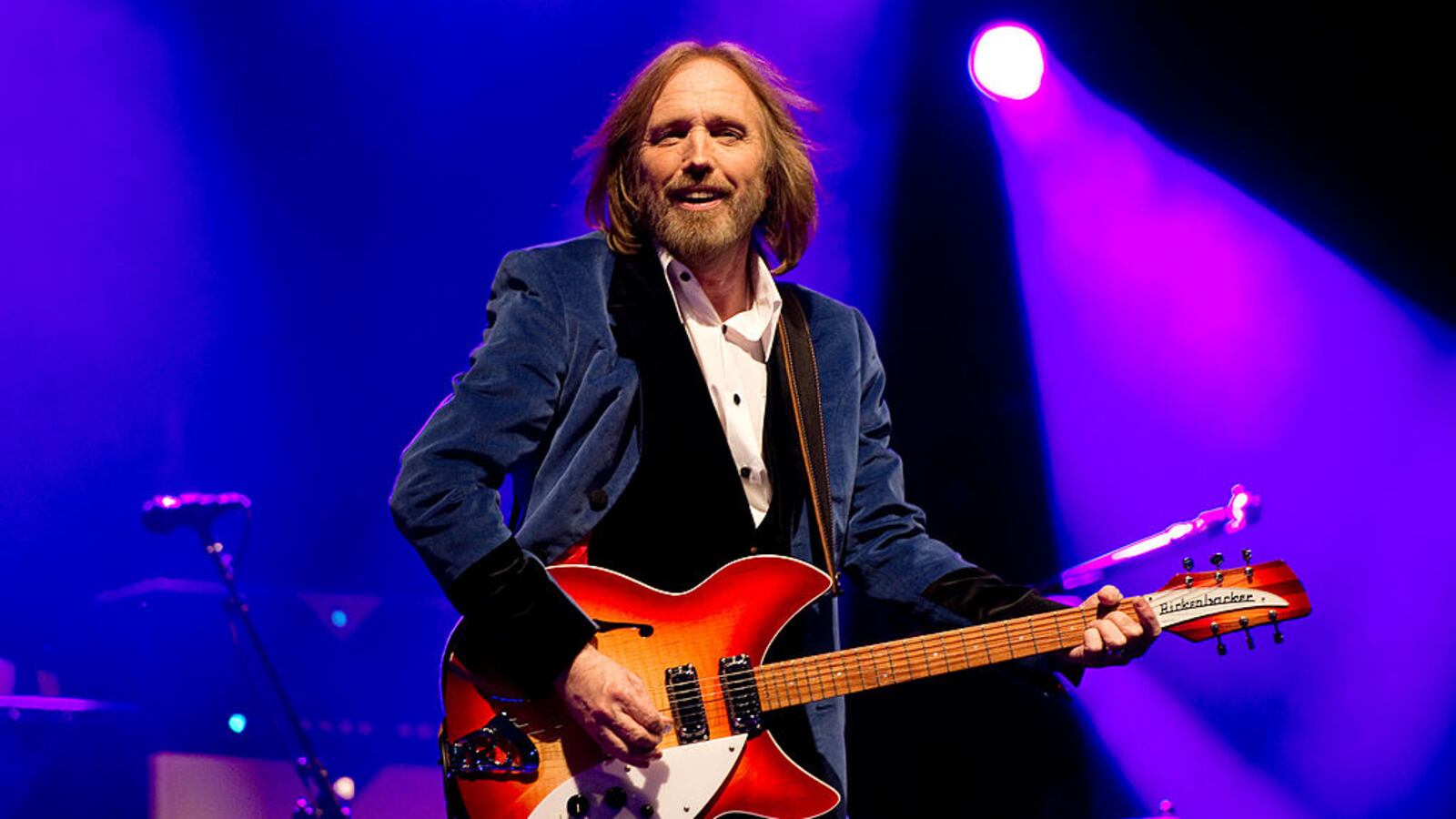 GettyImages-146700773_l7cyyu