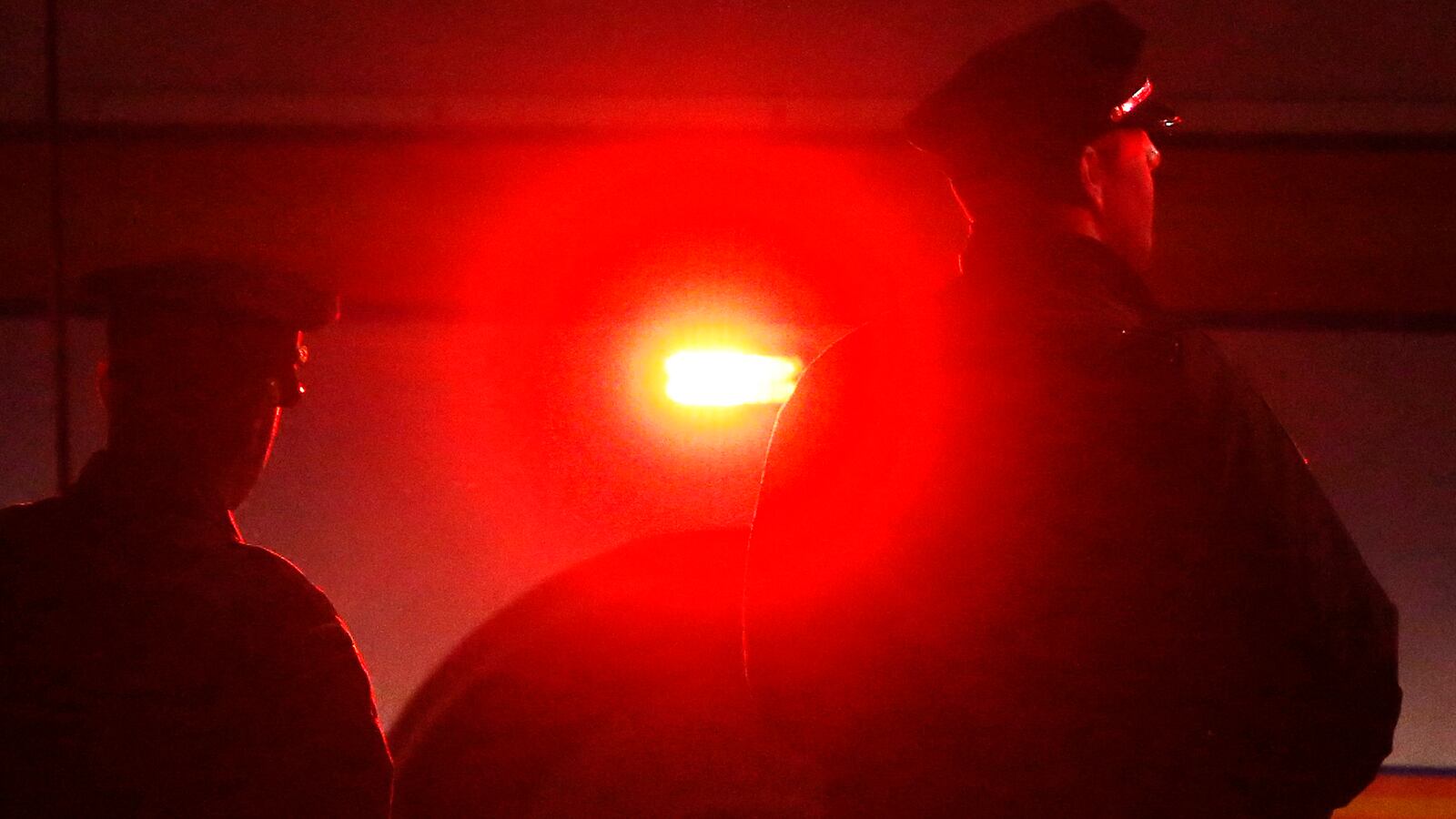 2013-04-20T000000Z_1207689394_GM1E94K0P4R01_RTRMADP_3_USA-EXPLOSIONS-BOSTON-CUSTODY_kbx9gx
