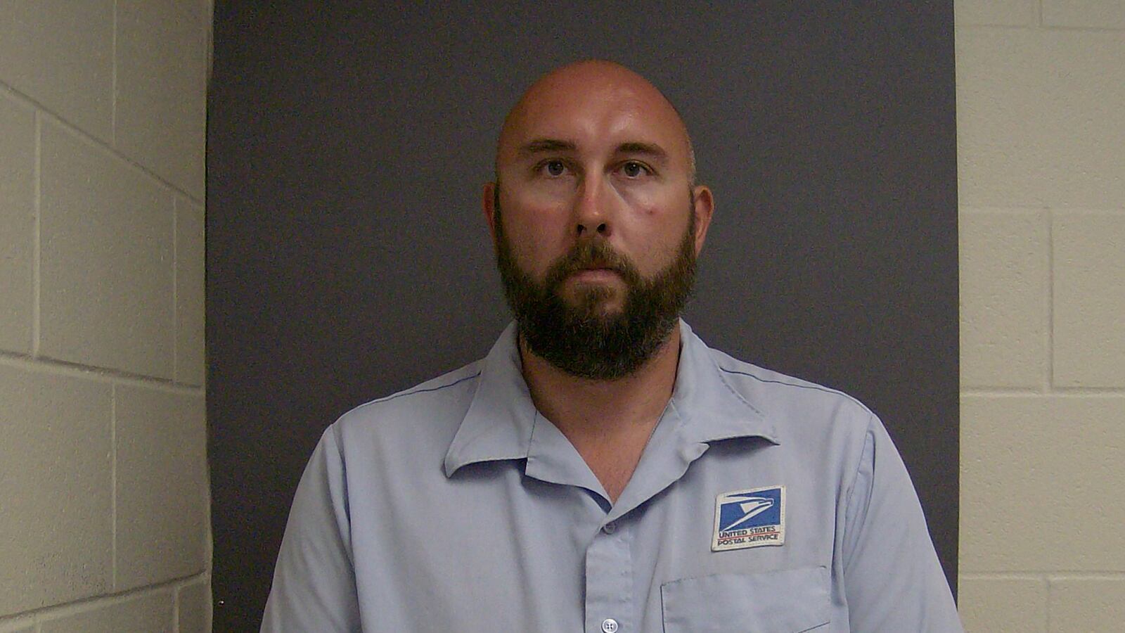 articles/2016/04/26/burglar-sues-man-who-shot-him-i-m-lucky-to-be-alive/160426-nestel-burglar-sues-tease_nqinia