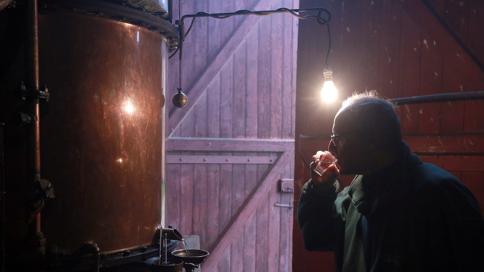 articles/2017/03/08/discovering-the-joys-of-armagnac/170307-rothbaum-ARMAGNAC-tease_mduo7z