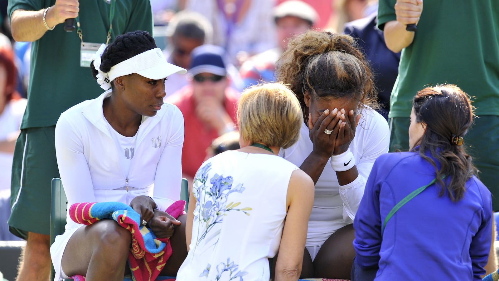 cheats/2014/07/01/serena-williams-drops-out-of-doubles/140701-serena-williams-cheat_pwmqbc