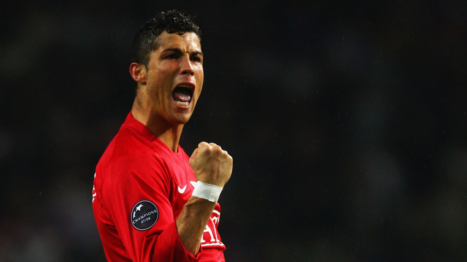 articles/2016/06/23/watch-cristiano-ronaldo-toss-a-reporter-s-mic-into-a-lake/160623-Place-cristiano-ronaldo-reporter-microphone-lake-Tease_dw0rw7