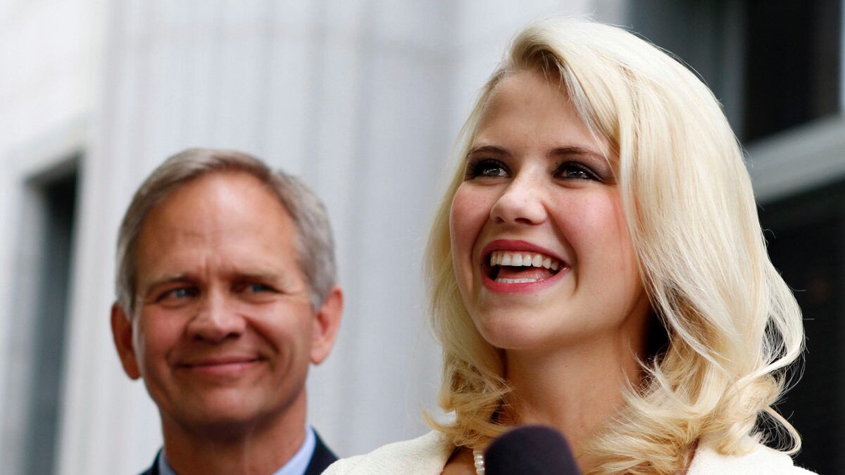 cheats/2012/02/19/elizabeth-smart-ties-the-knot/elizabeth-smart-ties-the-knot-cheat_puwprn