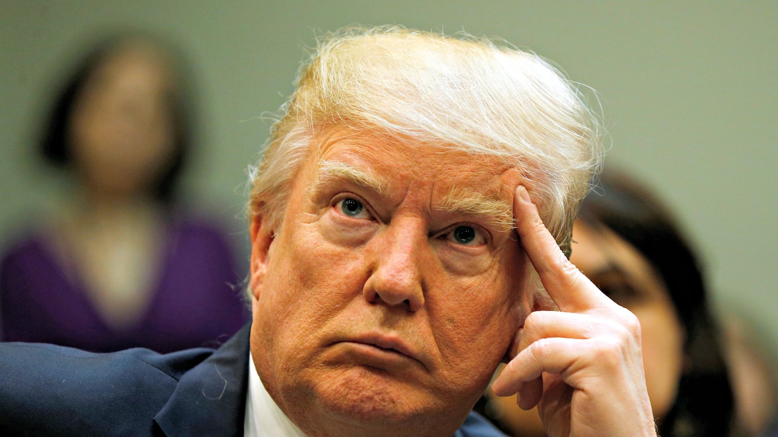 cheats/2017/03/17/white-house-promotes-fake-news-article-praising-trump-budget/170314-trump-tax-returns-cheat_djimoe