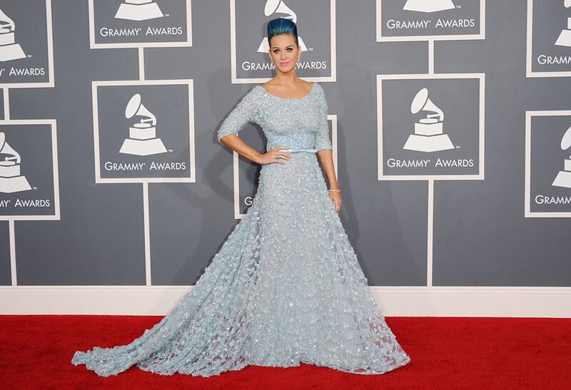 galleries/2012/02/12/2012-grammy-awards-red-carpet-photos/grammy-awards-red-carpet-katy-perry_uuo2ho