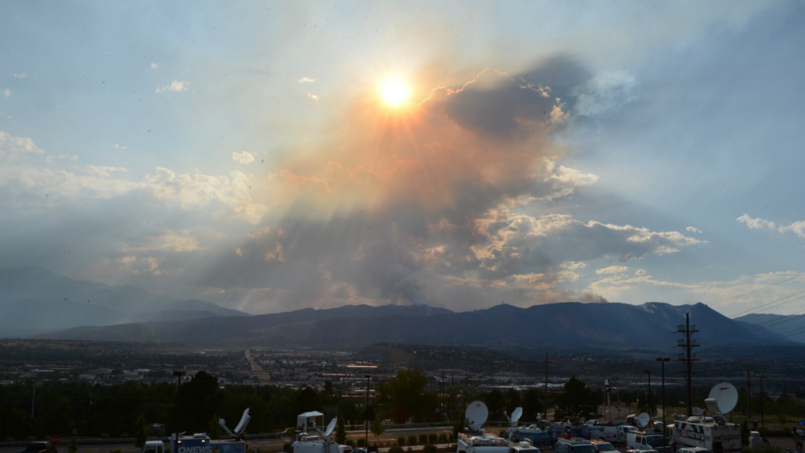 cheats/2012/07/03/experts-expect-extreme-weather/global-warming-wildfires_y5rz6r