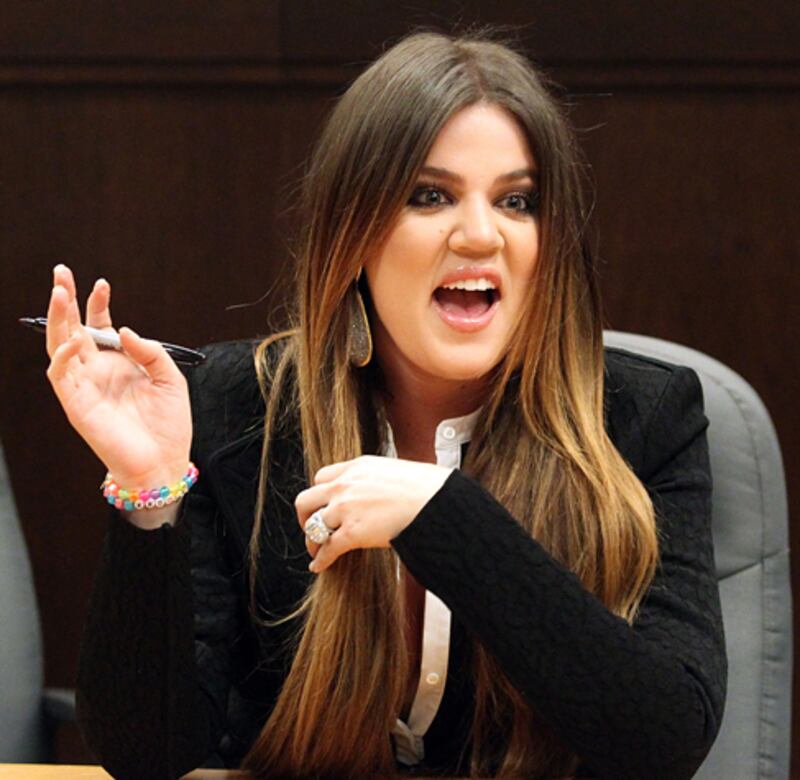 galleries/2012/04/25/deion-sanders-courtney-love-more-celeb-family-twitter-feuds-photos/twitter-family-feuds-khloe-kardashian_ijx811