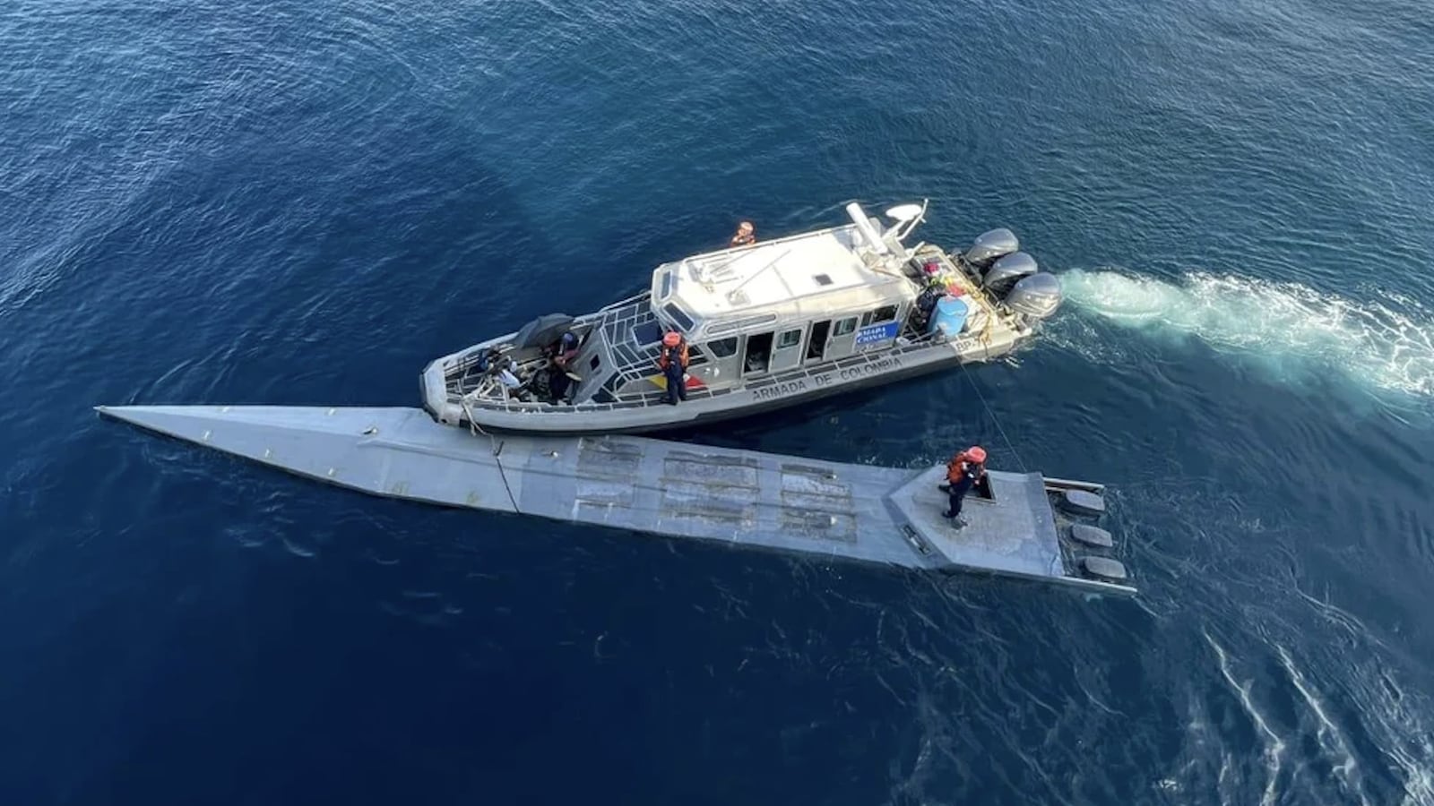 The vessel was intercepted off Colombia’s Caribbean coast, near Santa Marta, equipped with Elon Musk’s tech.