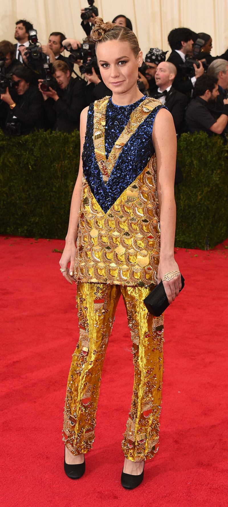 galleries/2014/05/09/from-lupita-nyongo-to-gisele-bundchen-the-best-and-worst-dressed-of-the-week/140708-best-worst-larson_gnd4xq