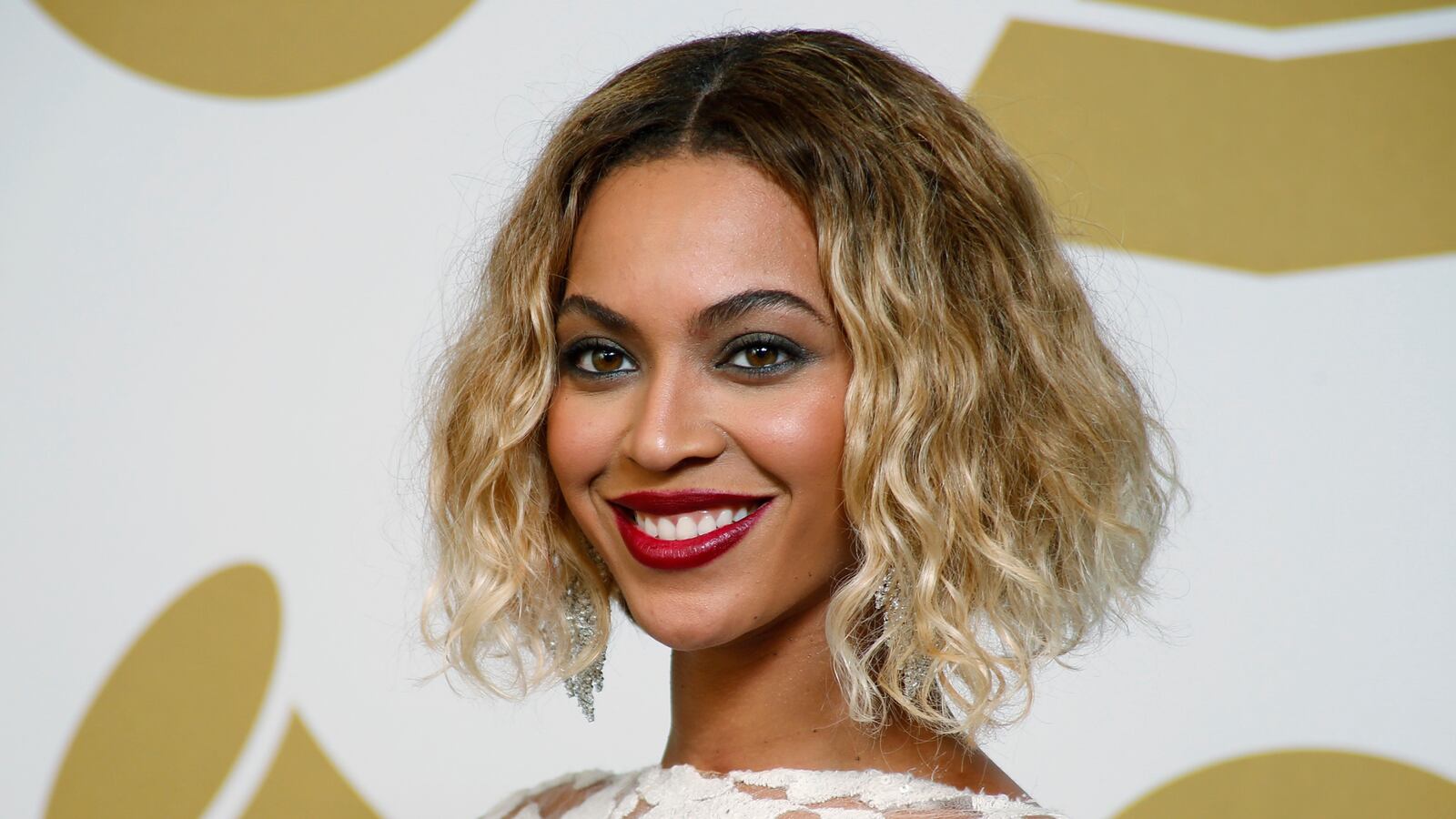 cheats/2014/01/31/college-adds-course-on-beyonc/140131-rutgers-beyonce-cheat_sww7fe