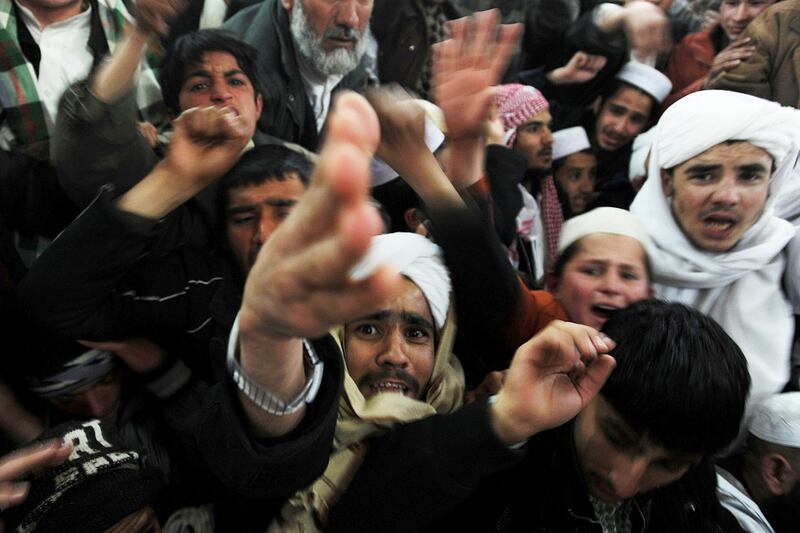 articles/2012/02/26/santorum-rips-obama-weakness-makes-political-hay-of-quran-burning/quran-burning-protest_lsxuhw