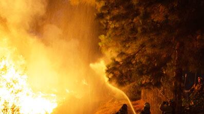 cheats/2009/09/03/firefighters-gaining-ground/wildfires_qrrhtp