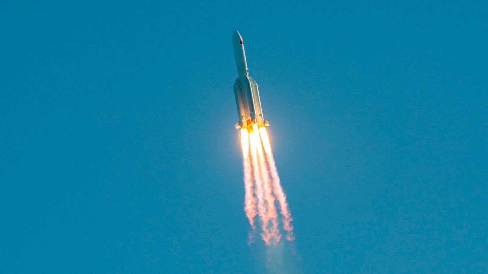 GettyImages-1211854948_r7o09f