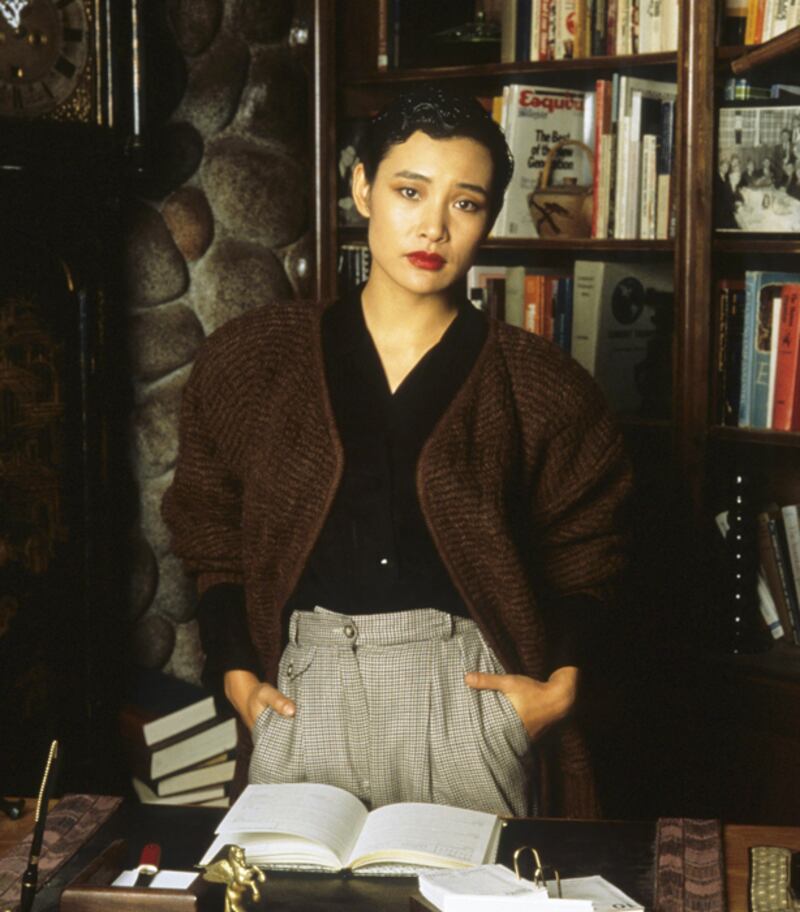 galleries/2010/11/30/twin-peaks/twin-peaks---chen_yiwef4