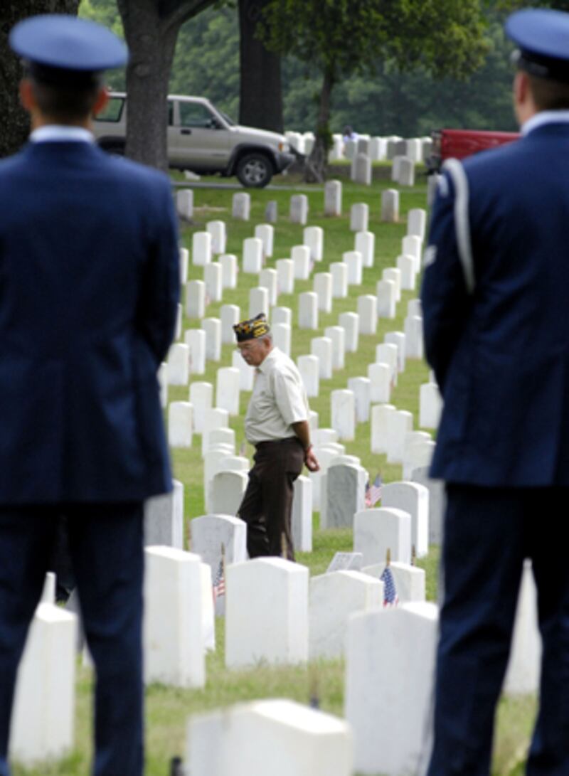 galleries/2010/11/09/vet-capitals/vet-capitals---31-little-rock_qgudcb