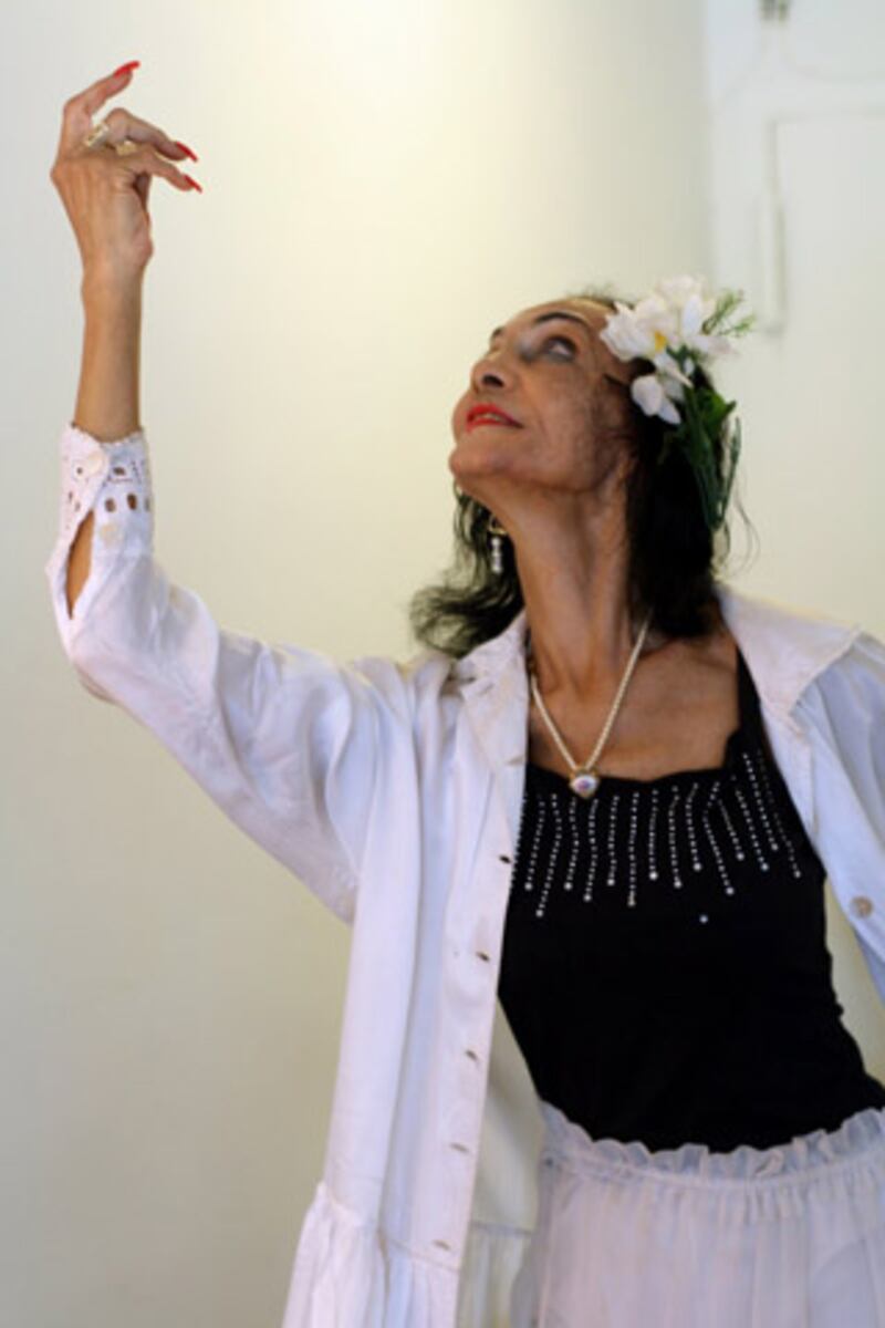 galleries/2012/07/19/jacquie-tajah-murdock-82-year-old-woman-star-of-lanvin-campaign-photos/lanvin-murdock-3_lg2vya