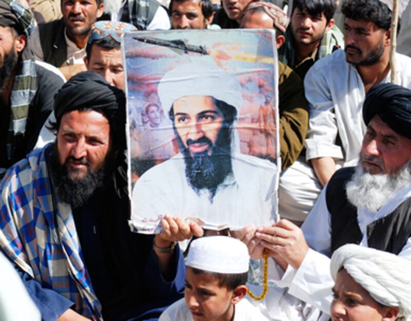 articles/2011/05/09/6-wackiest-osama-bin-laden-conspiracy-theories/dzieza-osama-theories_179056_lrjgk0